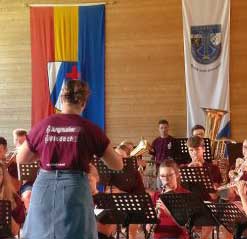 Musikkapelle-Windach-Sauhaufen_q